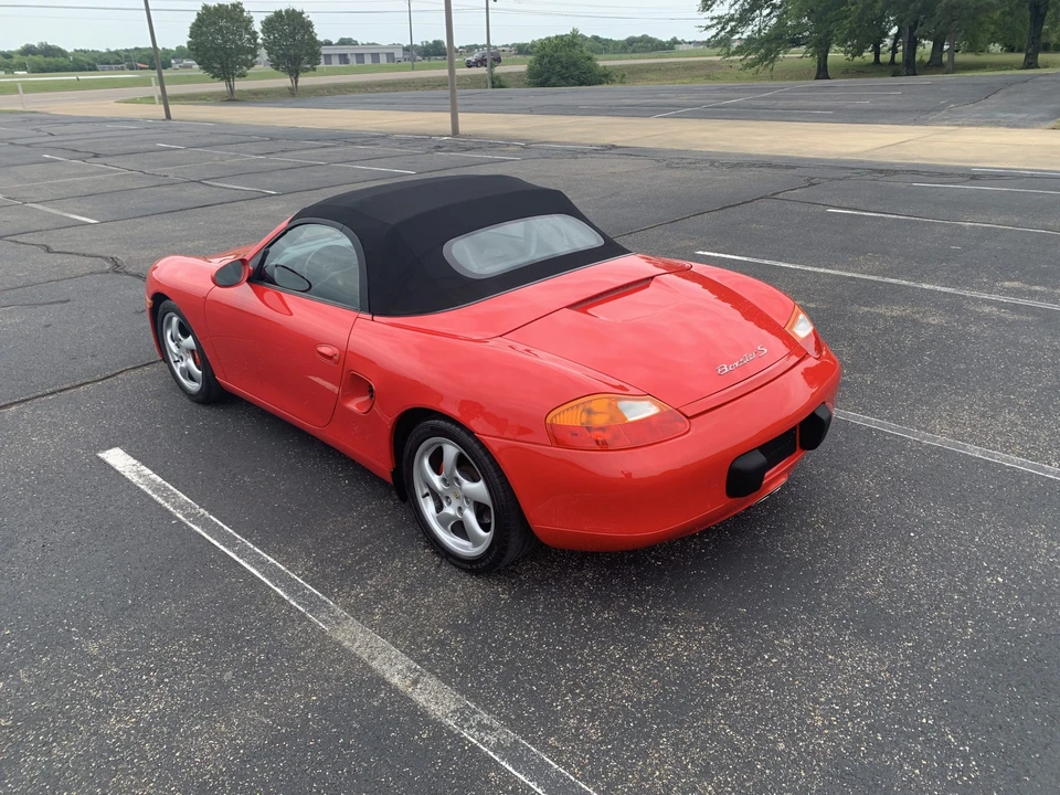 2001 Porsche 986 Boxster S - Image 15 of 31