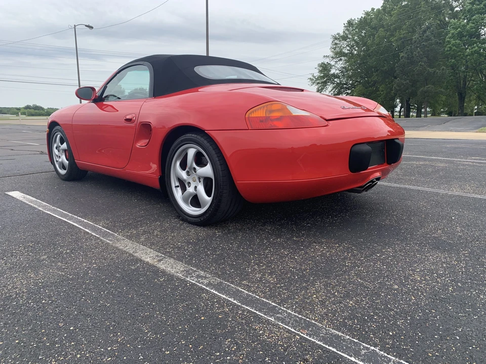 2001 Porsche 986 Boxster S - Image 16 of 31