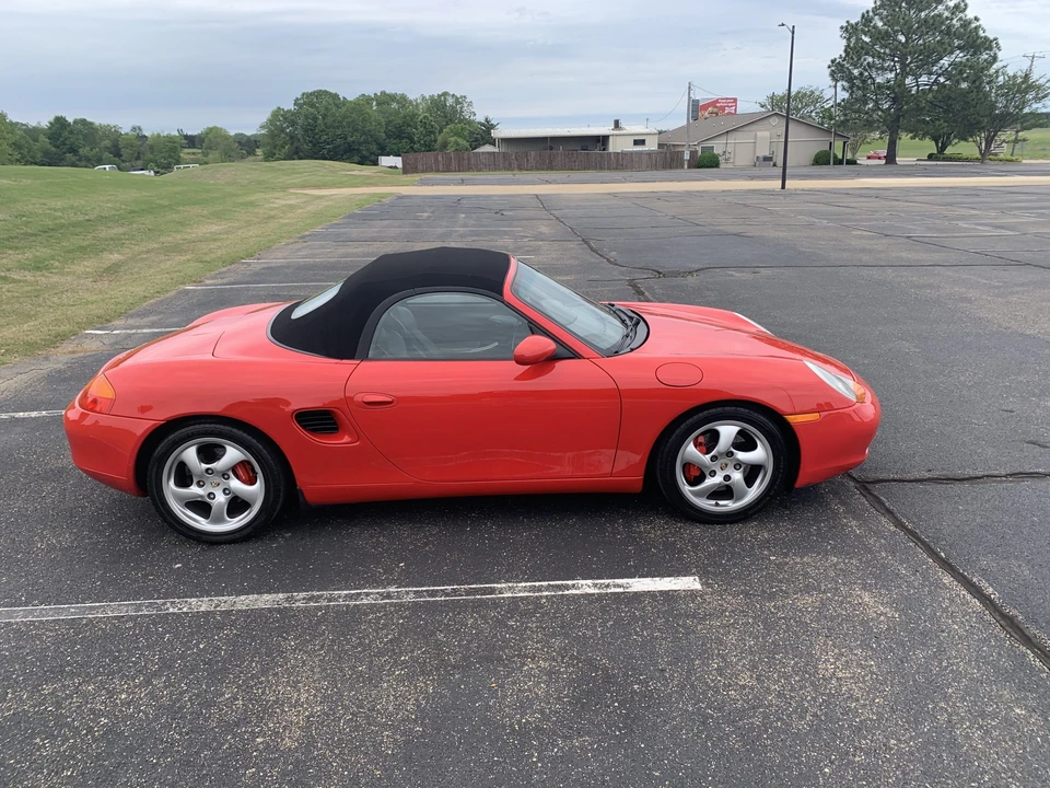 2001 Porsche 986 Boxster S - Image 8 of 31