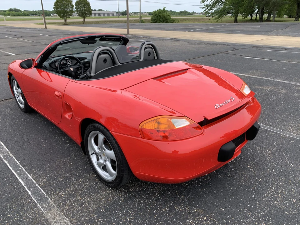 2001 Porsche 986 Boxster S - Image 17 of 31