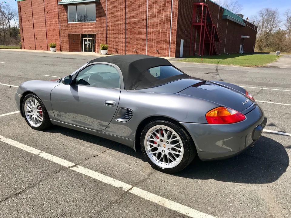 2001 Porsche 986 Boxster S - Image 9 of 31
