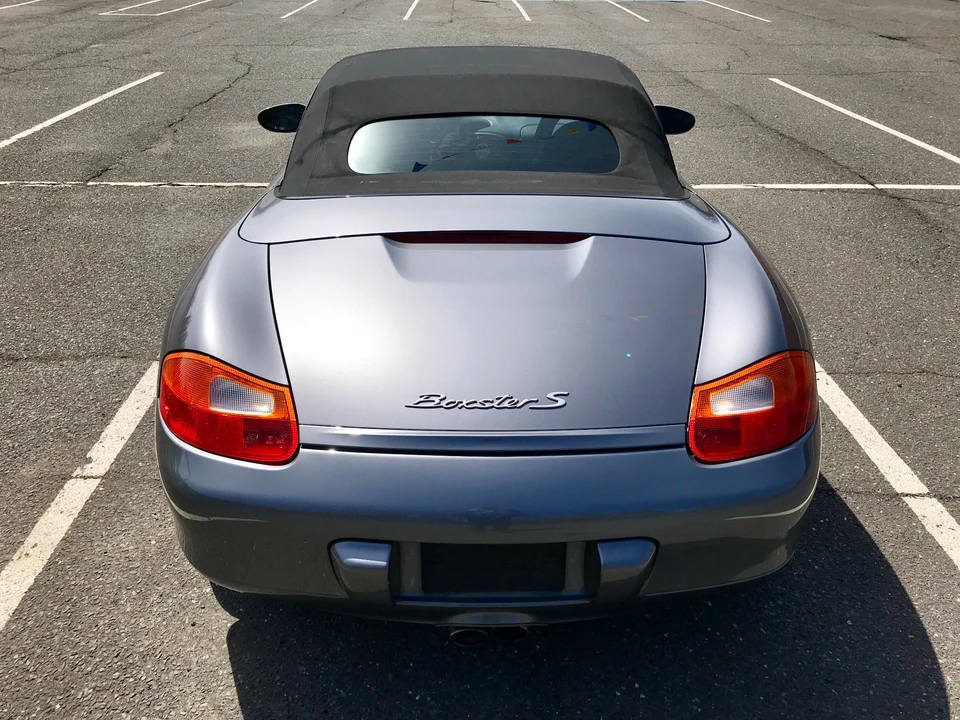 2001 Porsche 986 Boxster S - Image 11 of 31