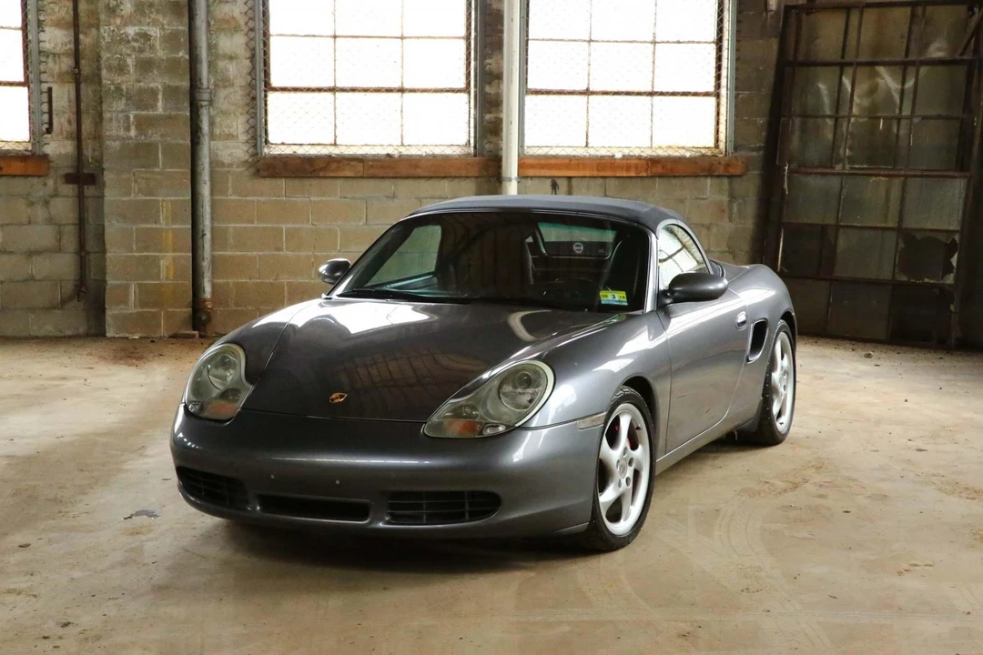 2001 Porsche 986 Boxster S - Image 2 of 31
