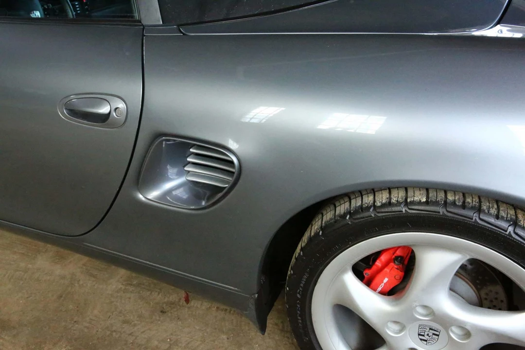 2001 Porsche 986 Boxster S - Image 17 of 31