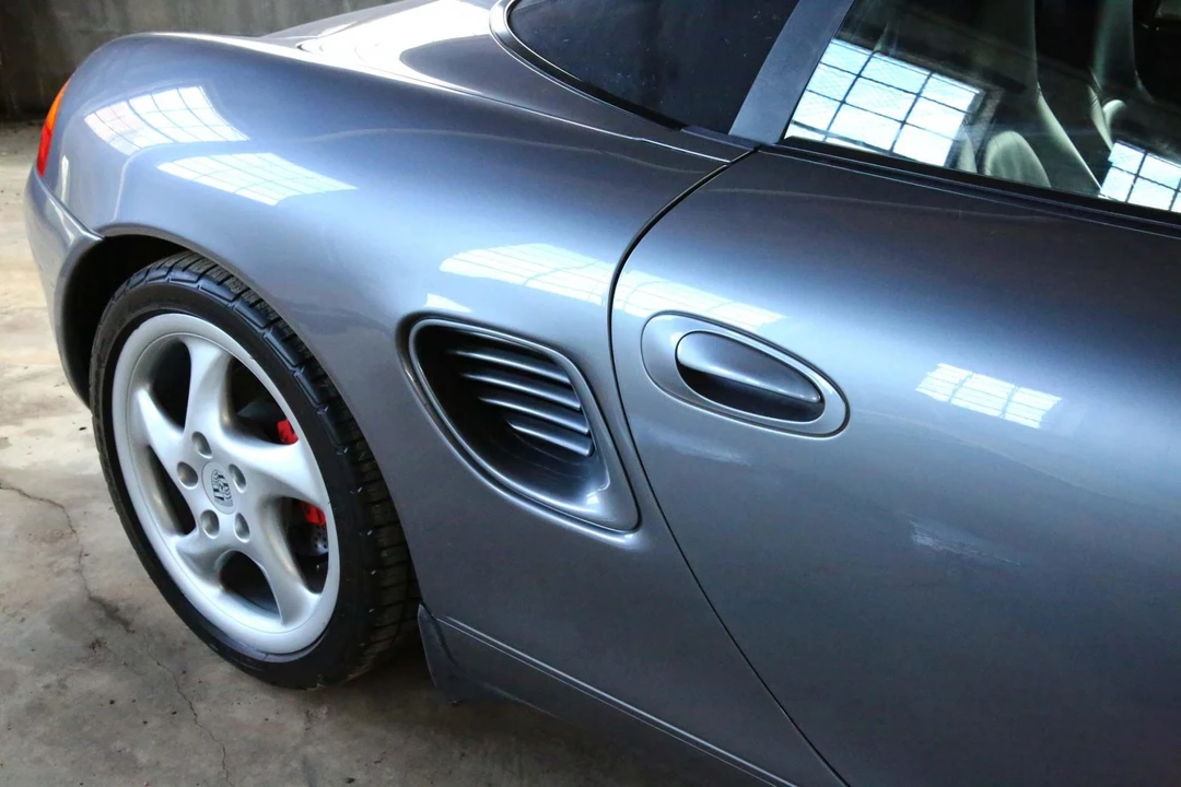 2001 Porsche 986 Boxster S - Image 23 of 31