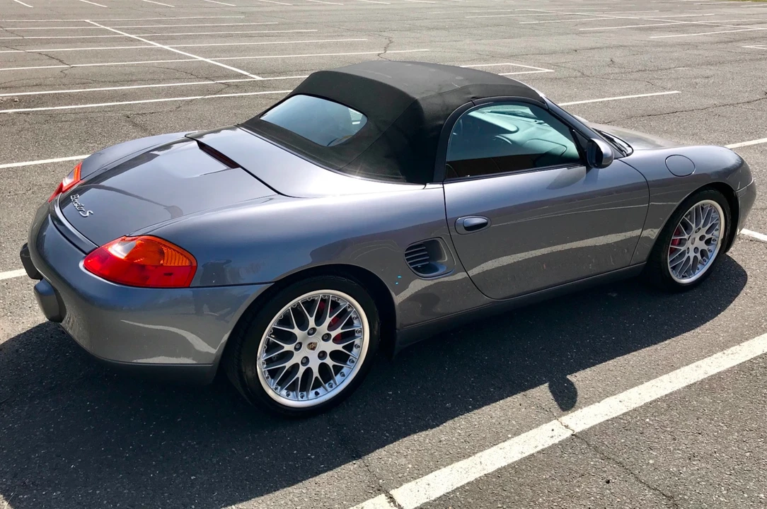 2001 Porsche 986 Boxster S - Image 14 of 31