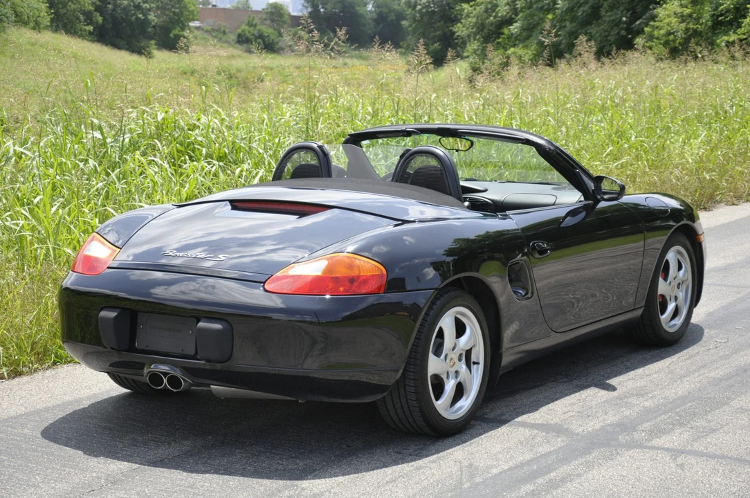 2001 Porsche 986 Boxster S - Image 9 of 31