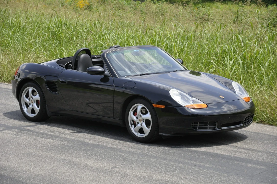 2001 Porsche 986 Boxster S - Image 14 of 31