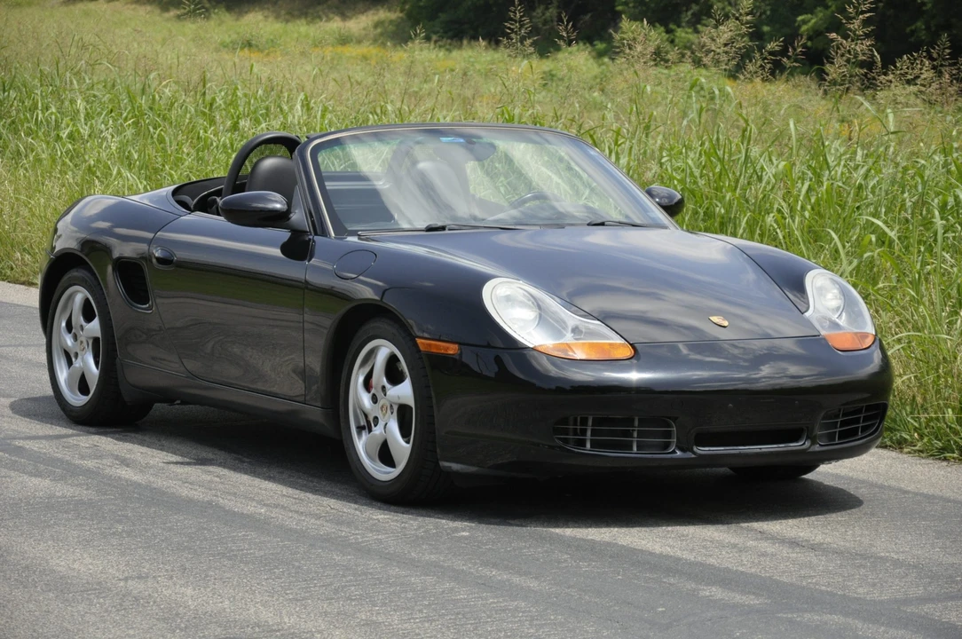 2001 Porsche 986 Boxster S - Image 16 of 31