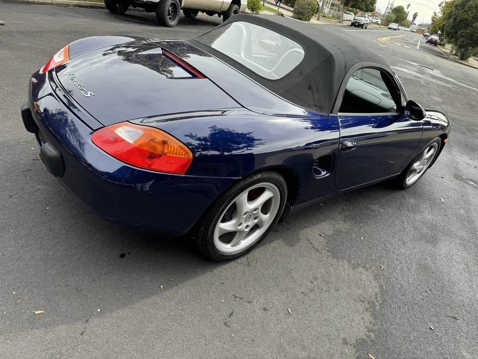 2001 Porsche 986 Boxster S - Image 6 of 31