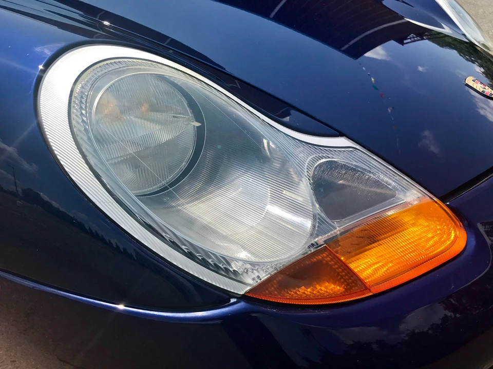 2001 Porsche 986 Boxster S - Image 15 of 31