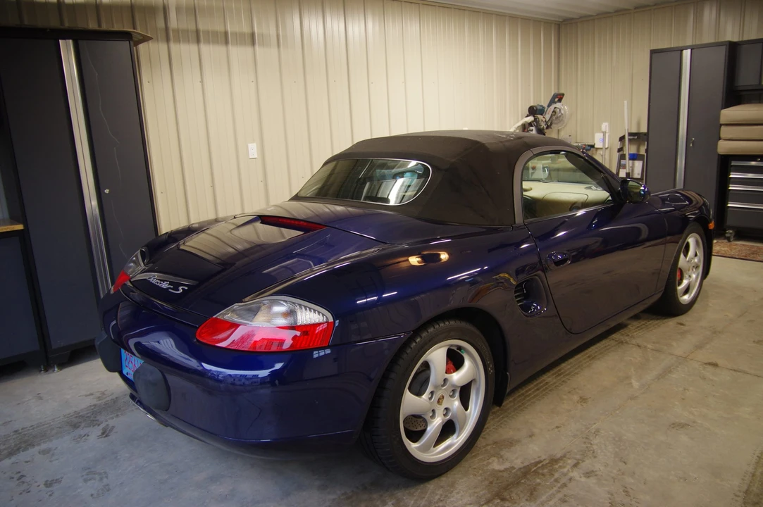 2001 Porsche 986 Boxster S - Image 25 of 31