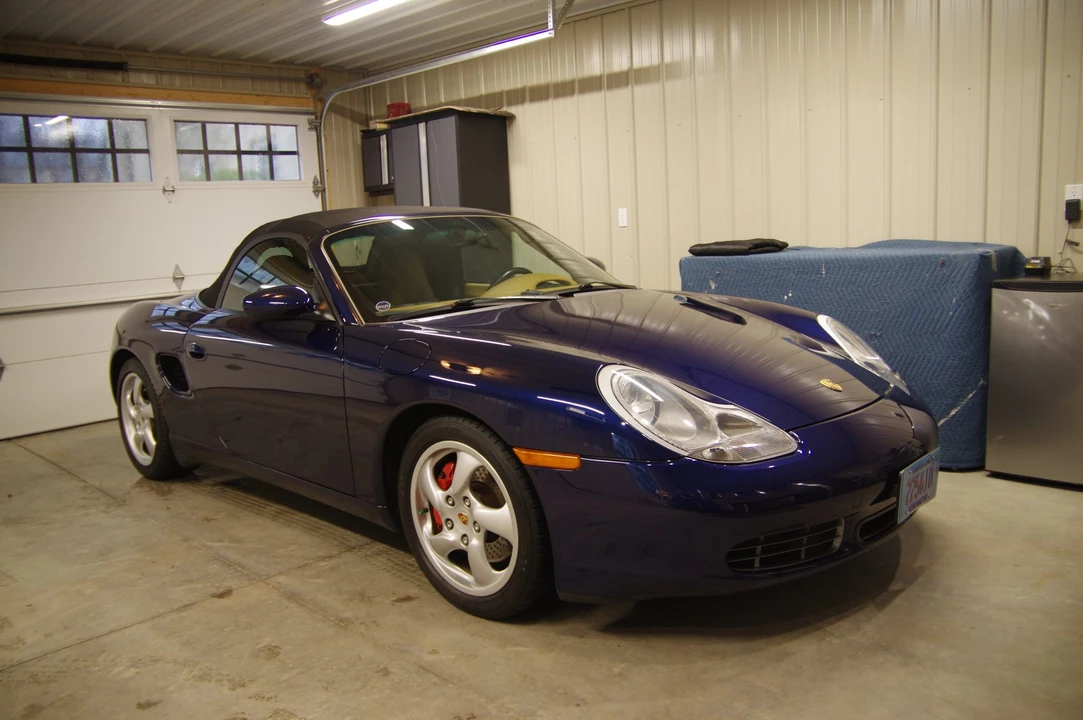2001 Porsche 986 Boxster S - Image 29 of 31