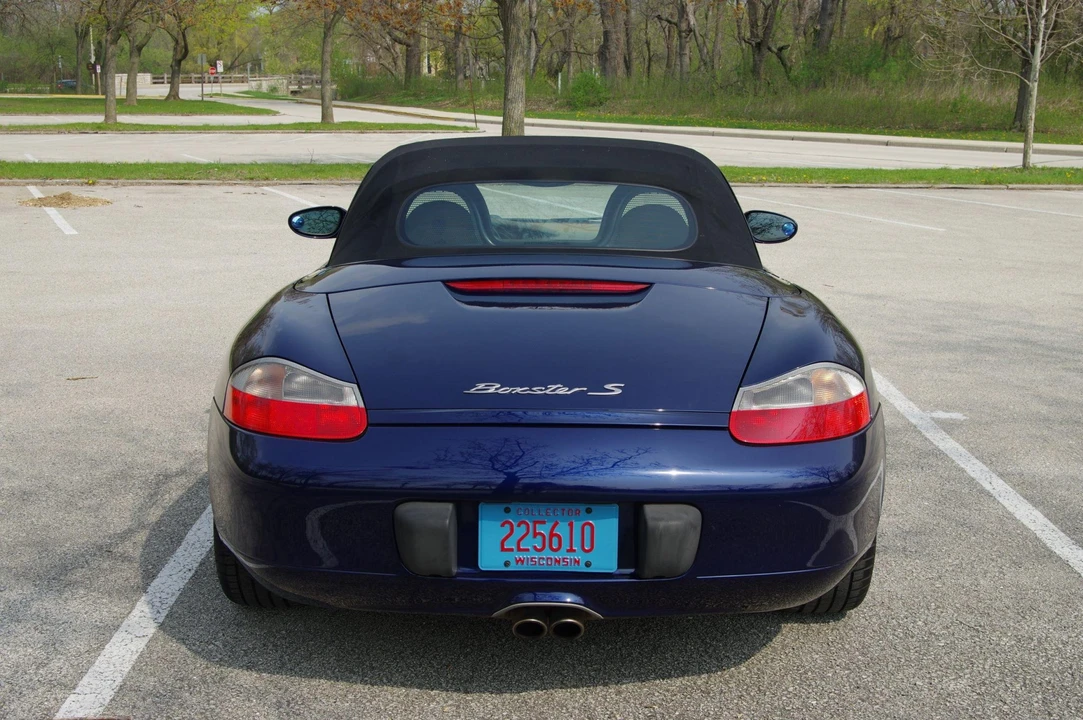 2001 Porsche 986 Boxster S - Image 15 of 31