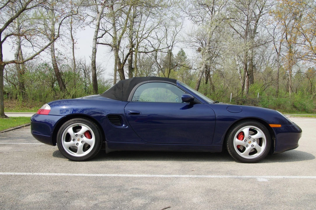 2001 Porsche 986 Boxster S - Image 13 of 31