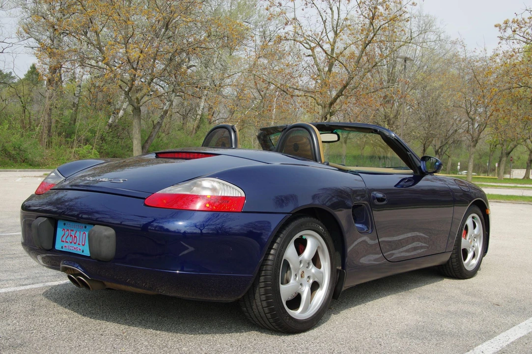 2001 Porsche 986 Boxster S - Image 8 of 31