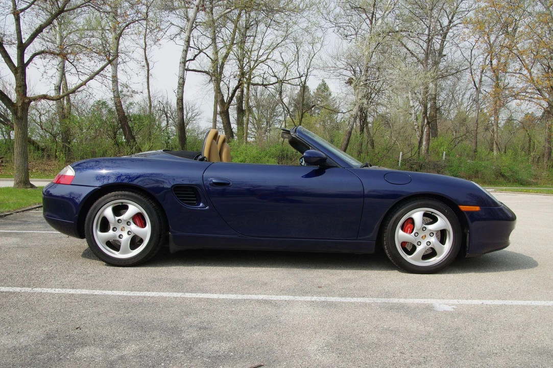 2001 Porsche 986 Boxster S - Image 9 of 31