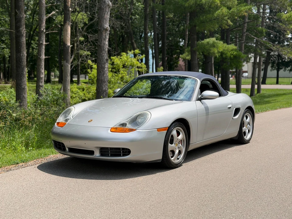 2001 Porsche 986 Boxster S - Image 9 of 31