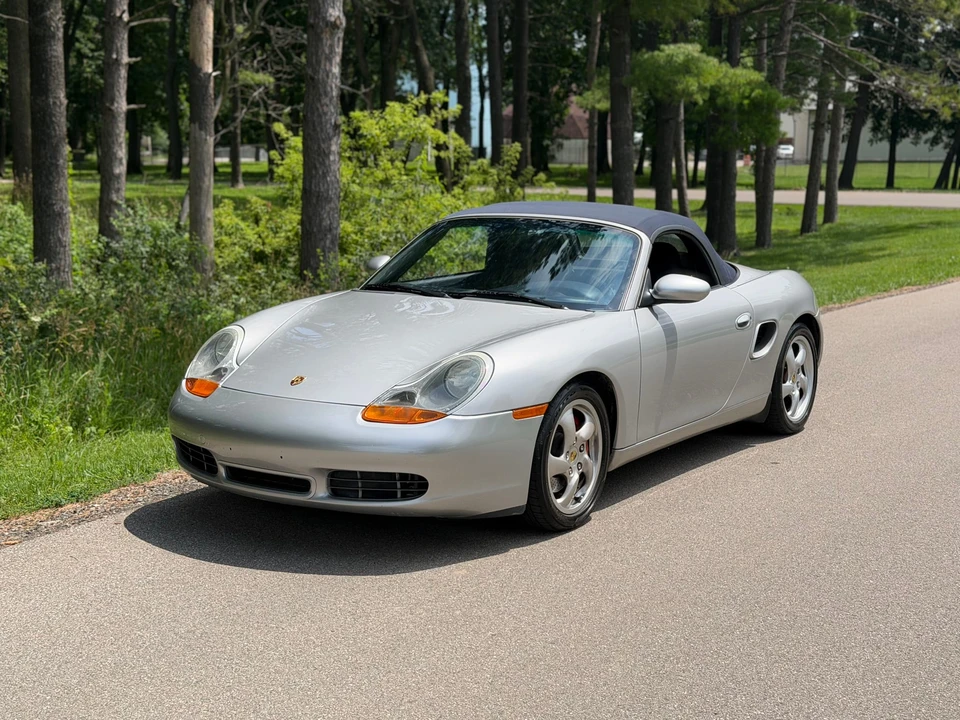 2001 Porsche 986 Boxster S - Image 11 of 31