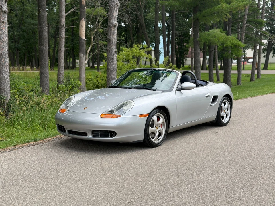 2001 Porsche 986 Boxster S - Image 12 of 31
