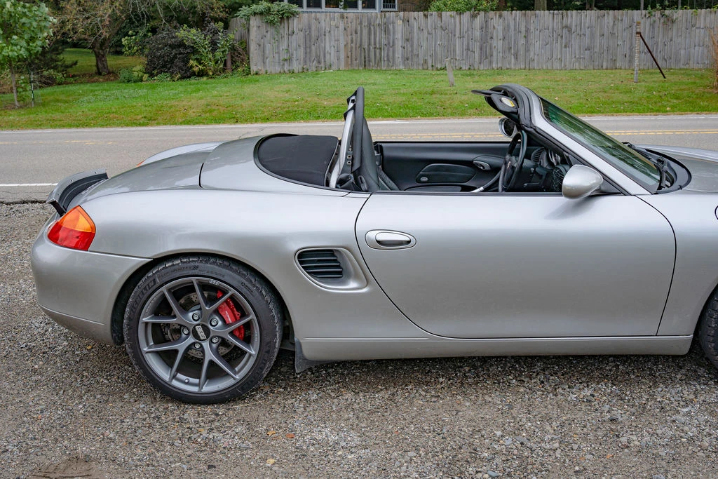 2001 Porsche 986 Boxster S - Image 17 of 31