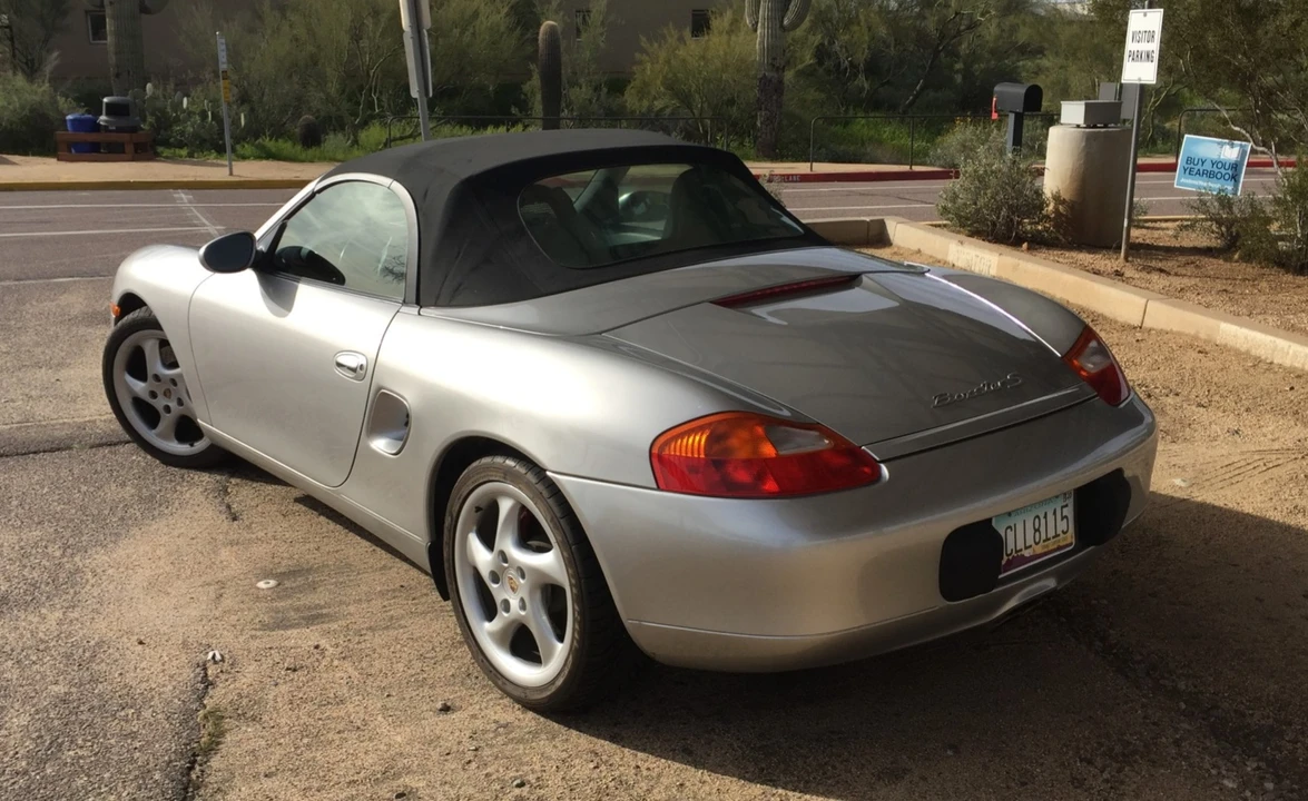 2001 Porsche 986 Boxster S - Image 8 of 31