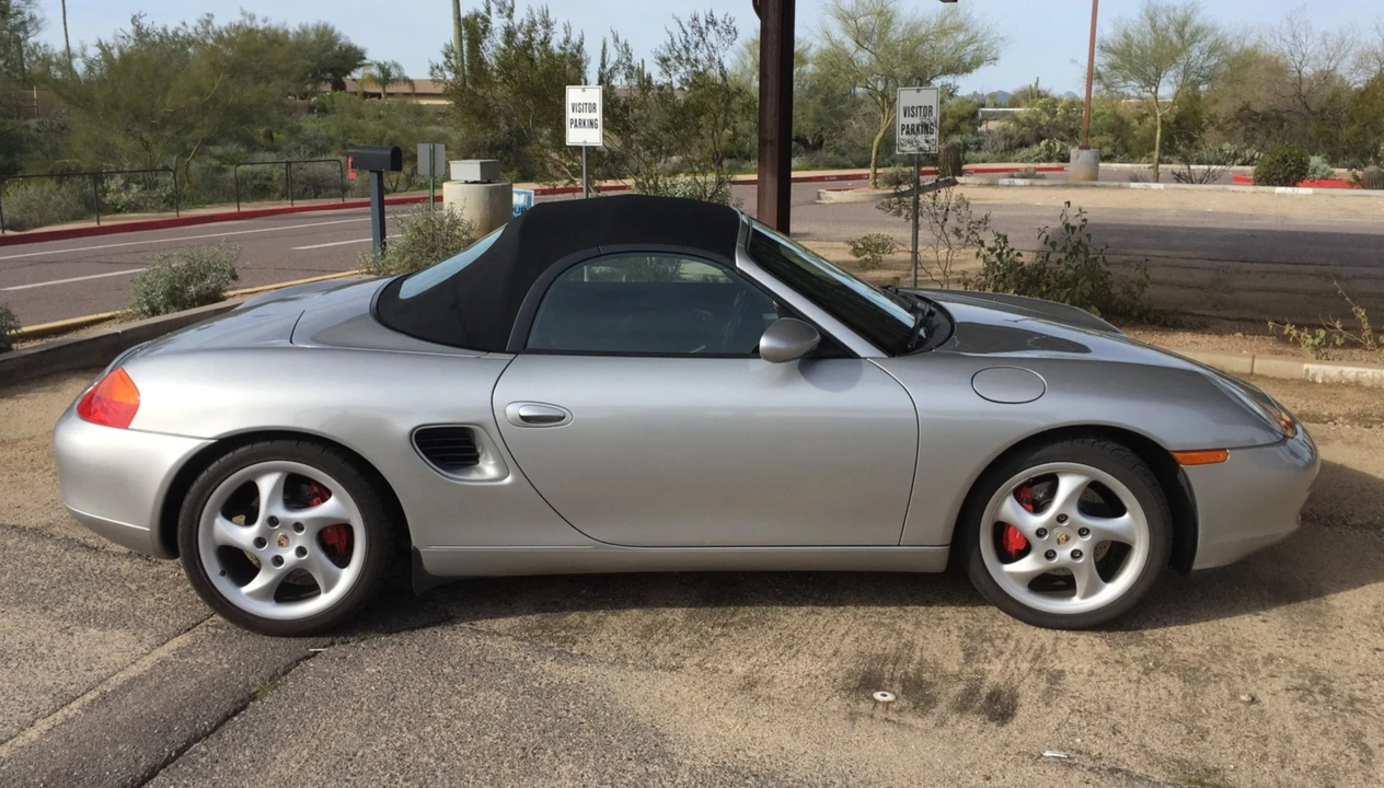 2001 Porsche 986 Boxster S - Image 11 of 31