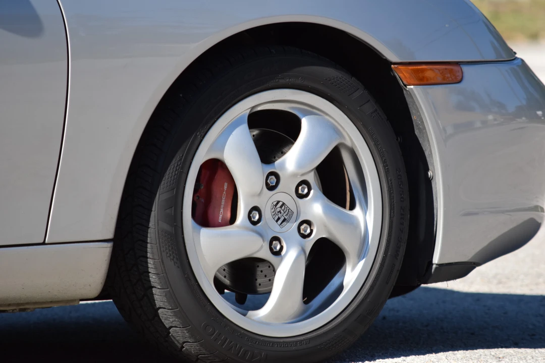 2001 Porsche 986 Boxster S - Image 26 of 31
