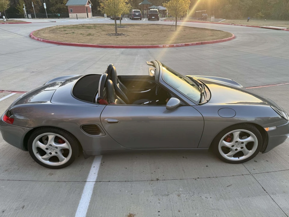 2001 Porsche 986 Boxster S - Image 19 of 31