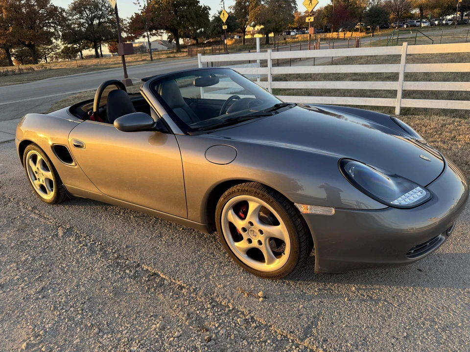 2001 Porsche 986 Boxster S - Image 2 of 31