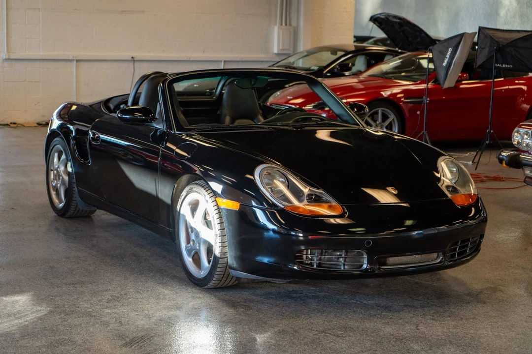 2001 Porsche 986 Boxster S - Image 2 of 31