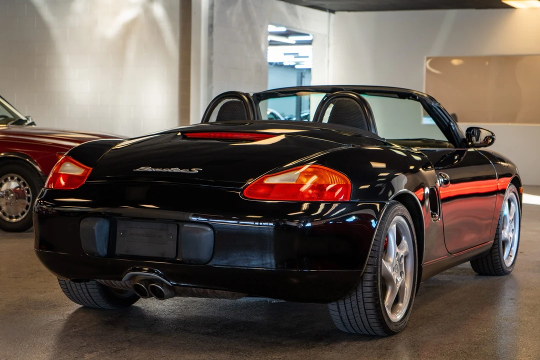 2001 Porsche 986 Boxster S - Image 15 of 31