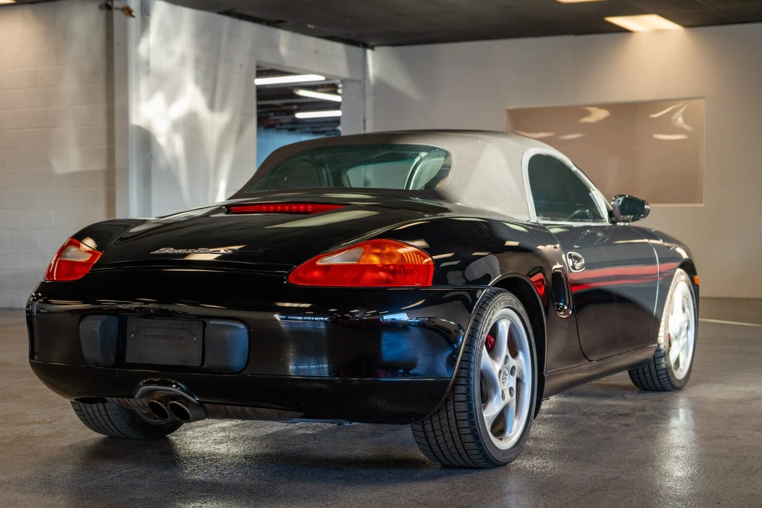 2001 Porsche 986 Boxster S - Image 26 of 31