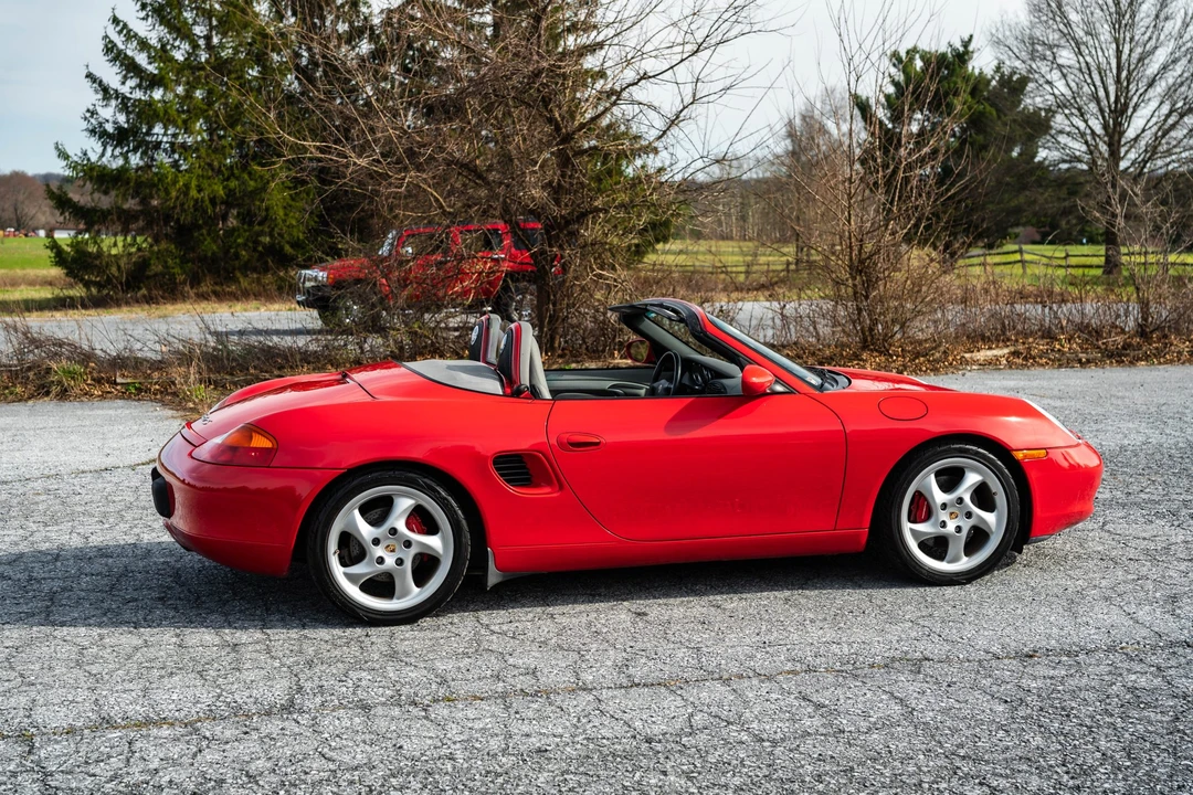 2001 Porsche 986 Boxster S - Image 23 of 31