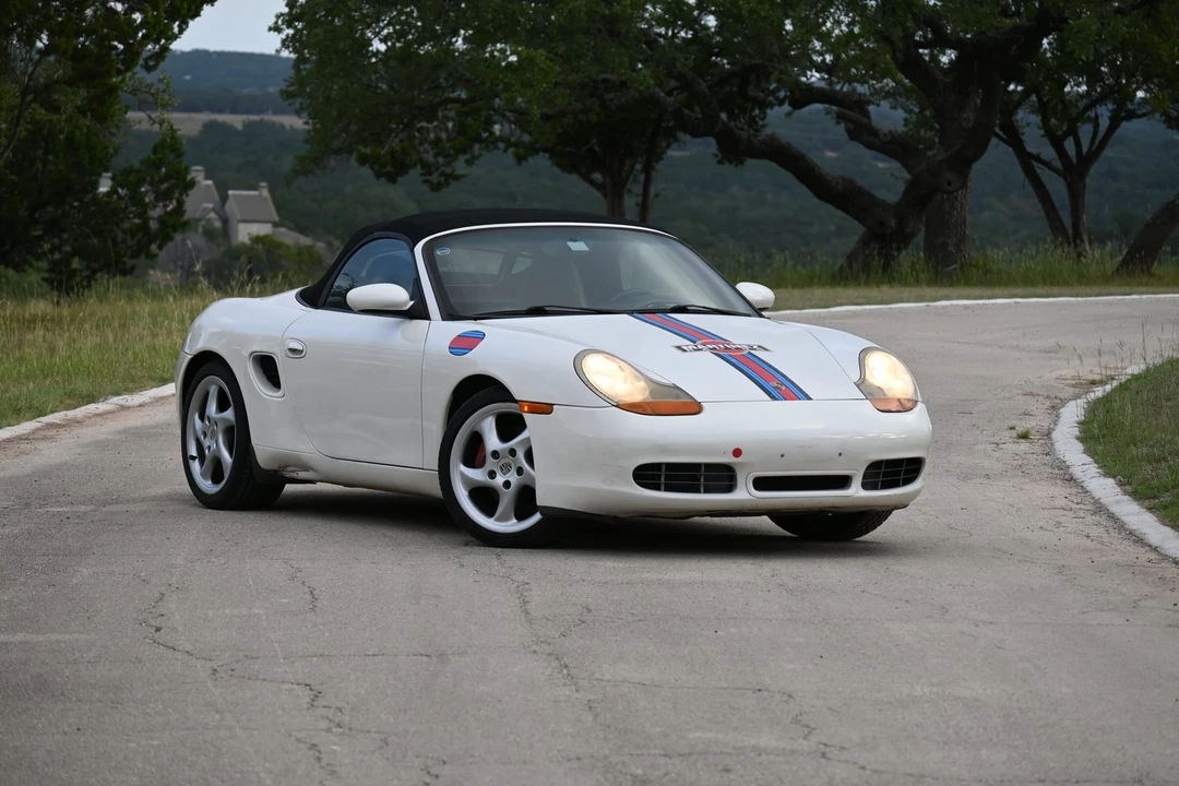 2001 Porsche 986 Boxster S - Image 17 of 31