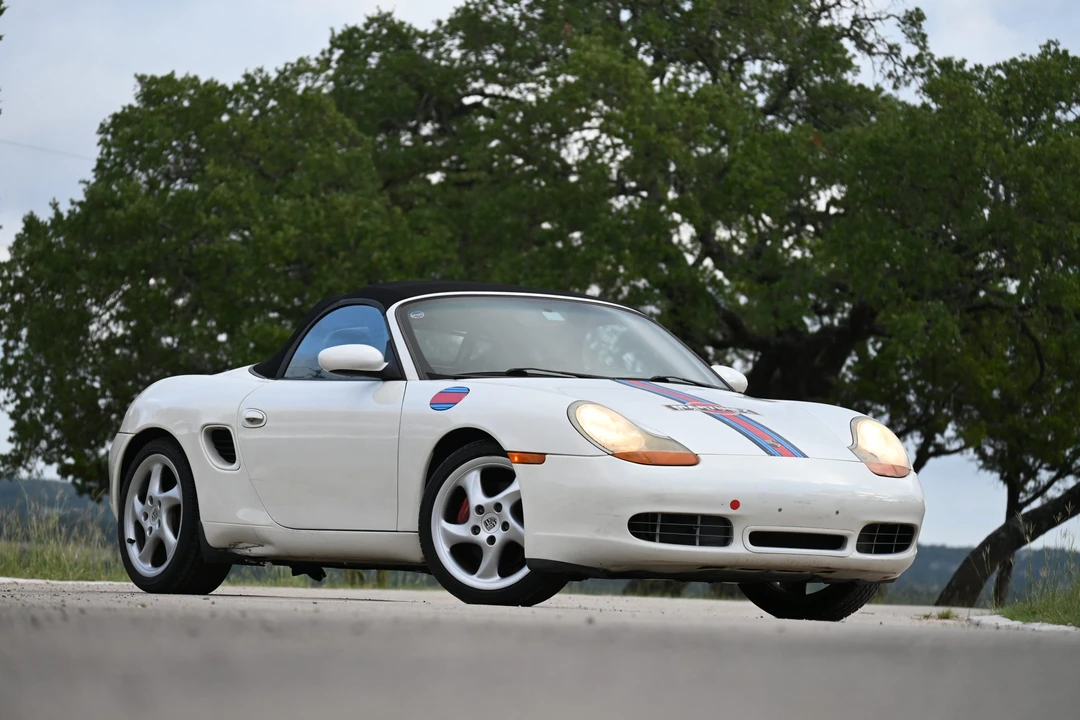 2001 Porsche 986 Boxster S - Image 16 of 31
