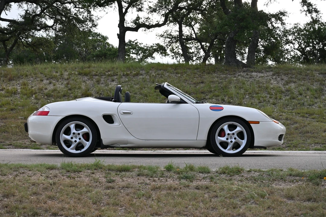 2001 Porsche 986 Boxster S - Image 6 of 31
