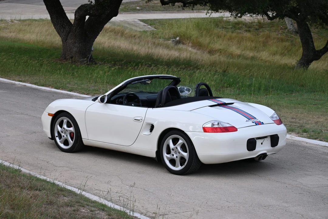2001 Porsche 986 Boxster S - Image 9 of 31