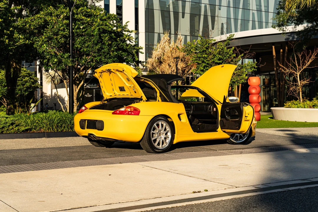 2001 Porsche 986 Boxster S - Image 20 of 31