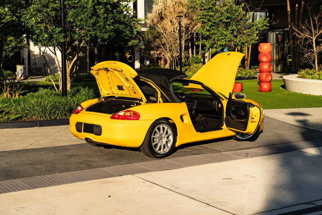 2001 Porsche 986 Boxster S - Image 21 of 31