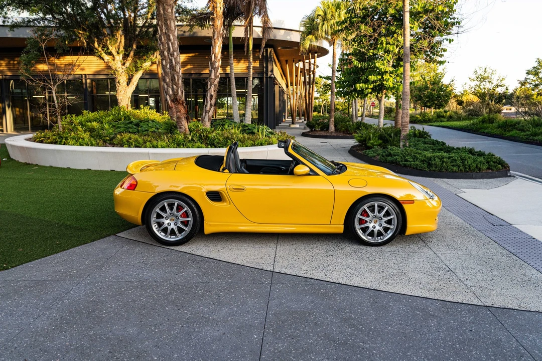 2001 Porsche 986 Boxster S - Image 24 of 31