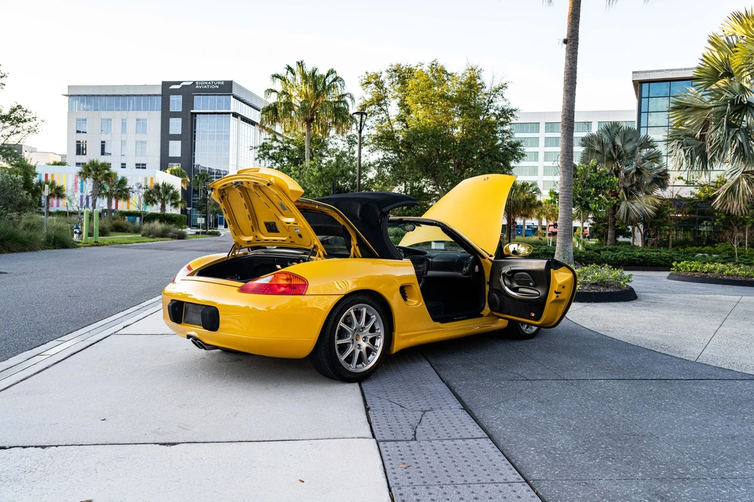 2001 Porsche 986 Boxster S - Image 19 of 31
