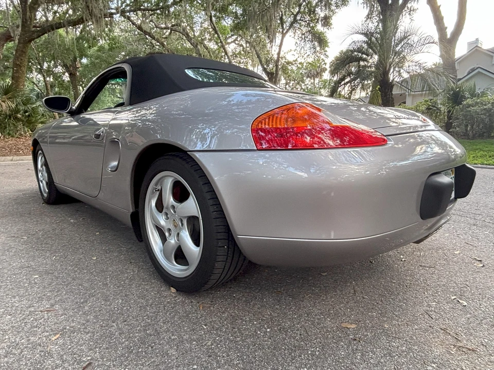 2001 Porsche 986 Boxster S - Image 28 of 31