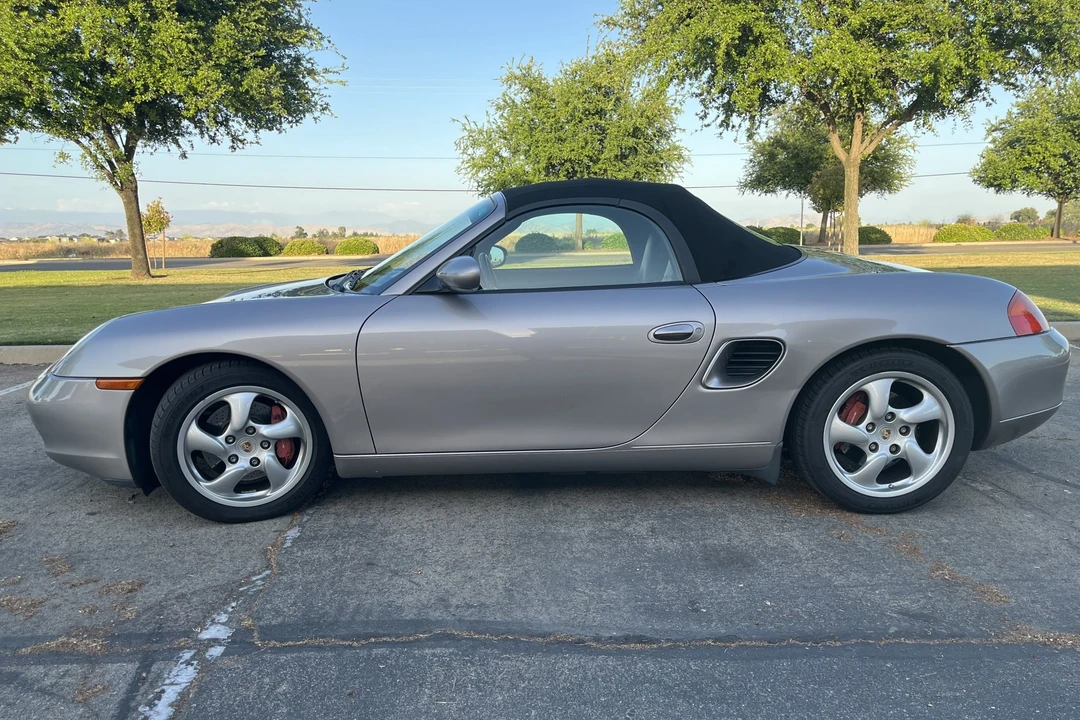2001 Porsche 986 Boxster S - Image 3 of 31