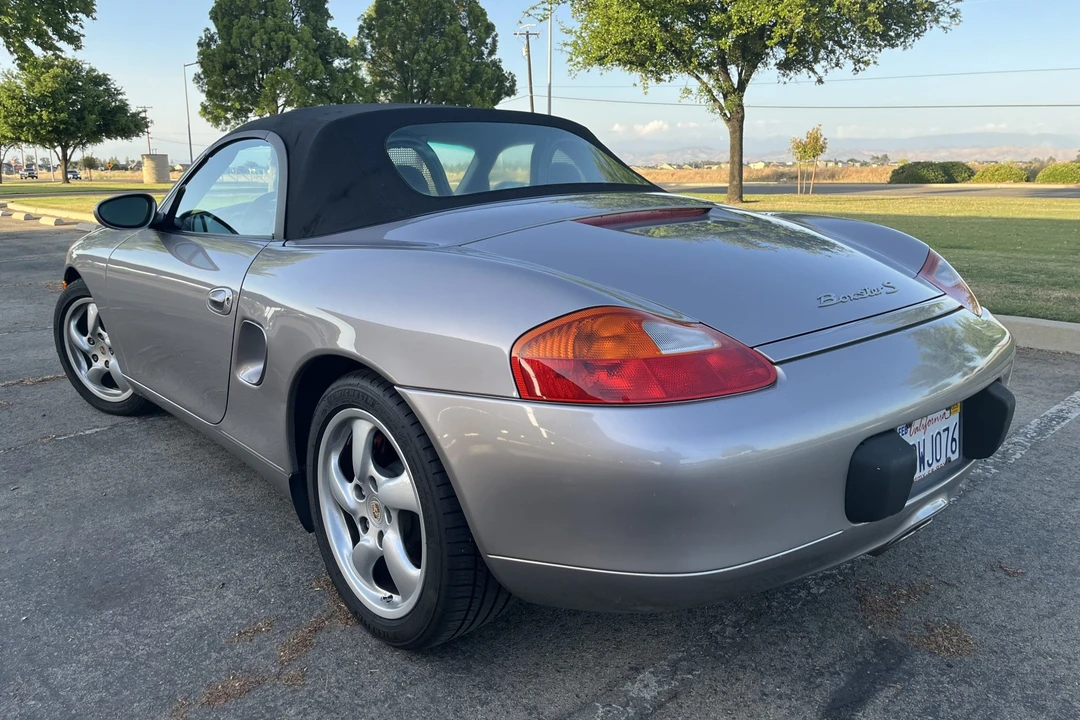 2001 Porsche 986 Boxster S - Image 5 of 31