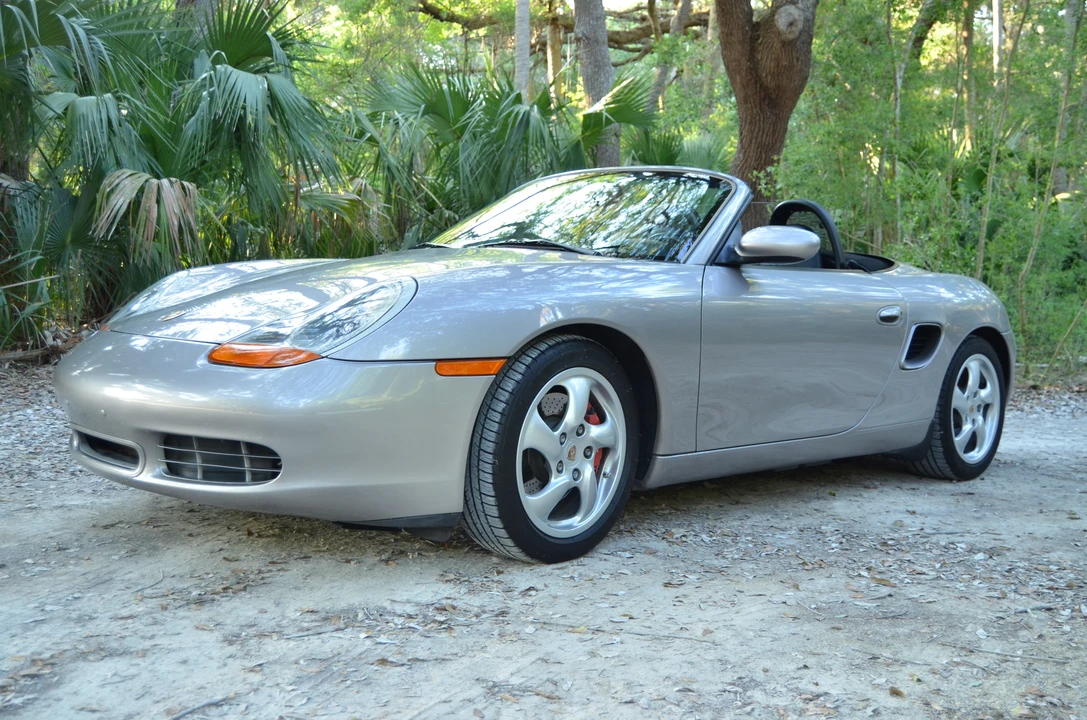 2001 Porsche 986 Boxster S - Image 2 of 31