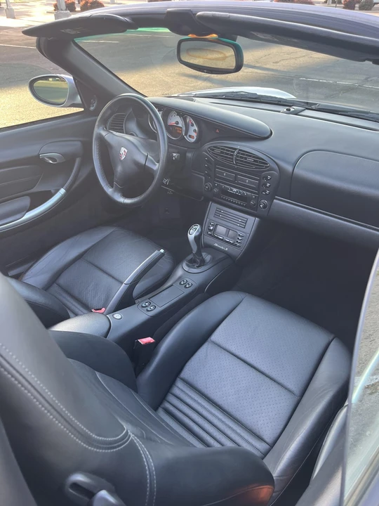 2001 Porsche 986 Boxster S - Image 23 of 31