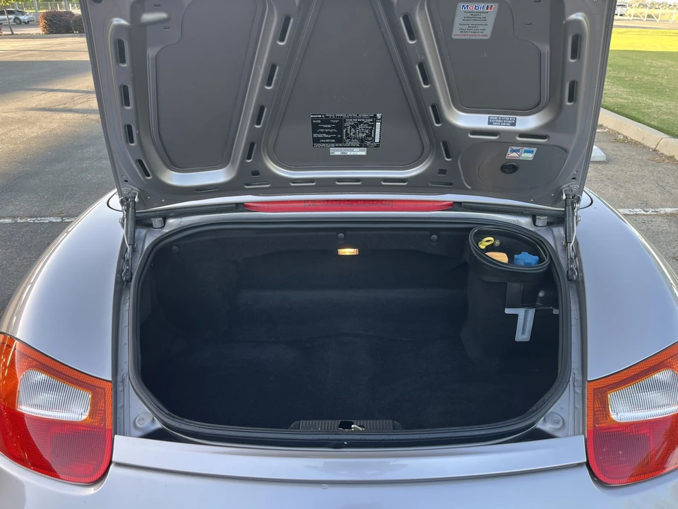2001 Porsche 986 Boxster S - Image 26 of 31