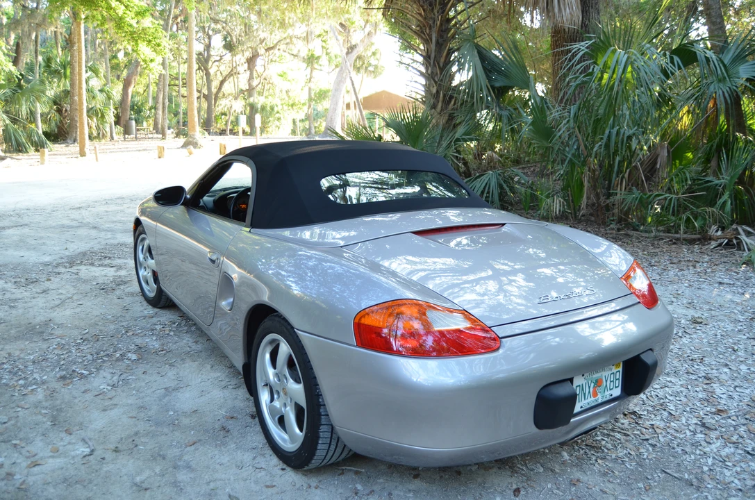 2001 Porsche 986 Boxster S - Image 27 of 31