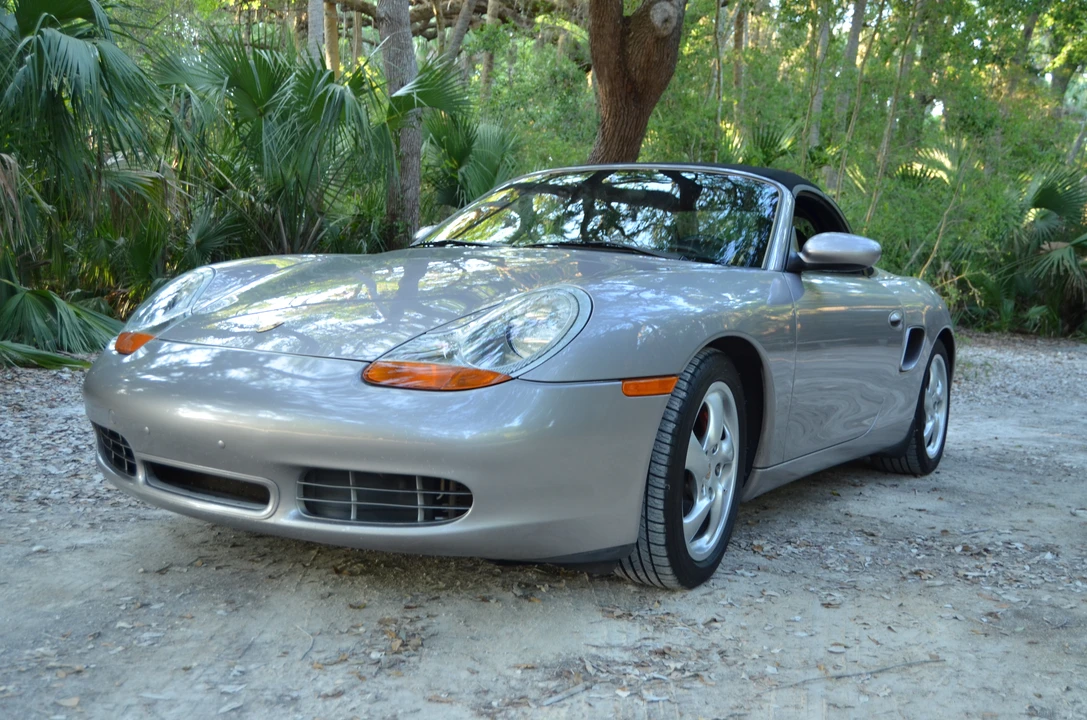 2001 Porsche 986 Boxster S - Image 17 of 31